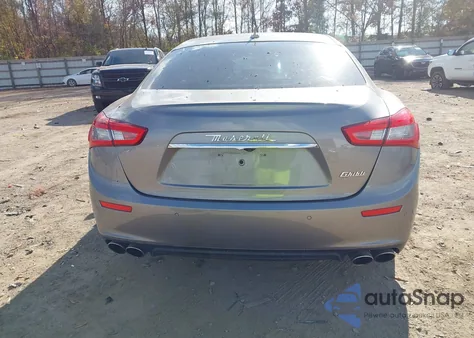 2015 Maserati Ghibli z USA, uszkodzony, nr VIN ZAM57XSA8F1137251